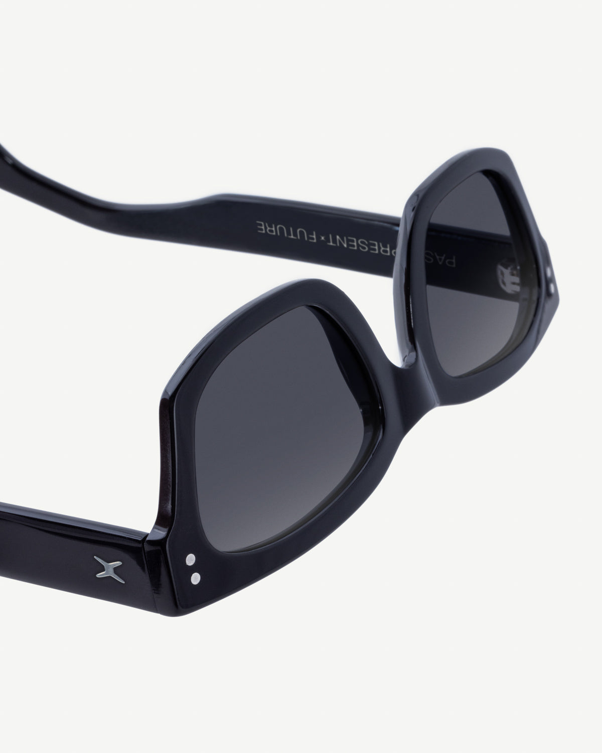 MILTON 60s Sunglasses Decade Eyewear