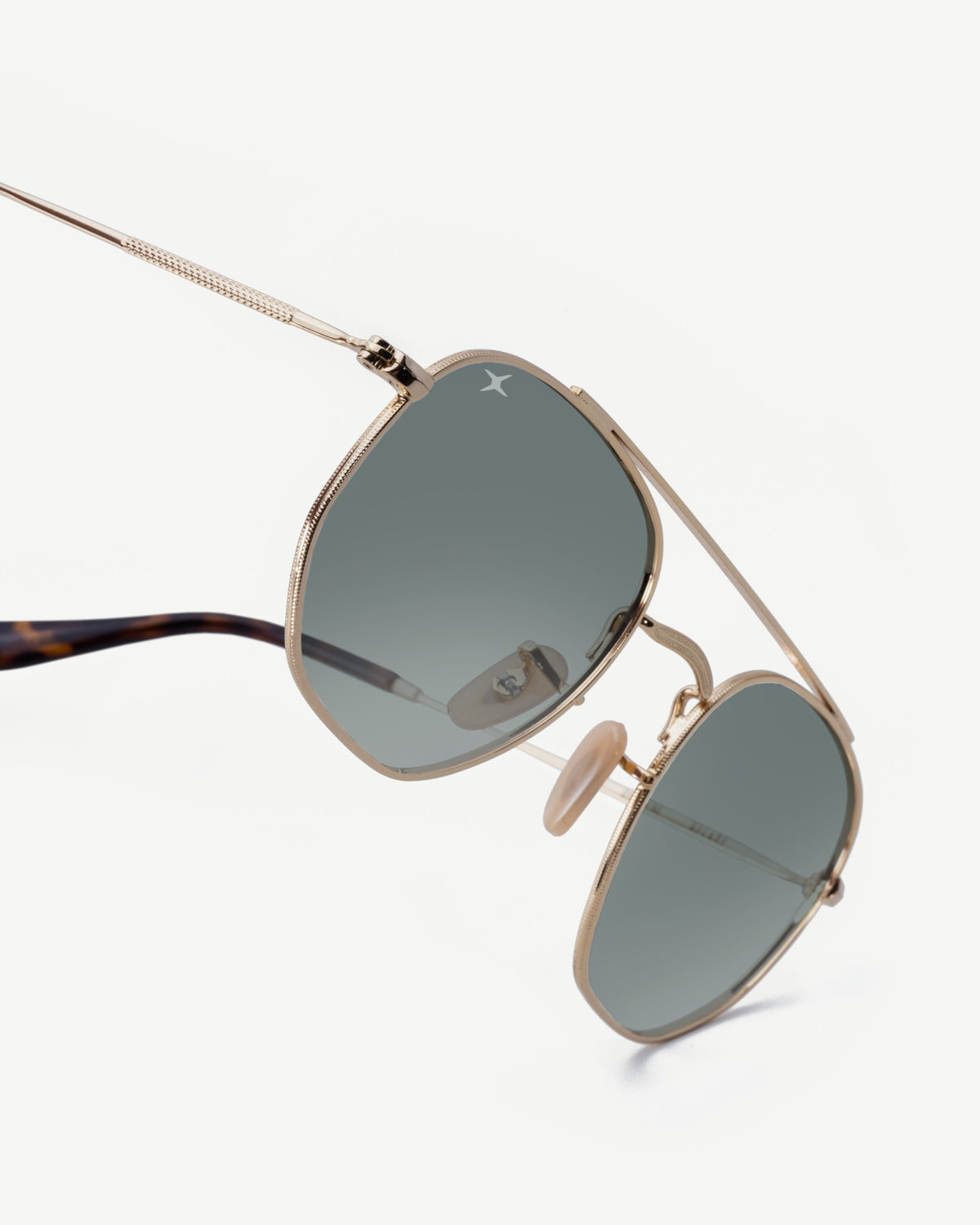 JONES 70s Sunglasses Decade Eyewear