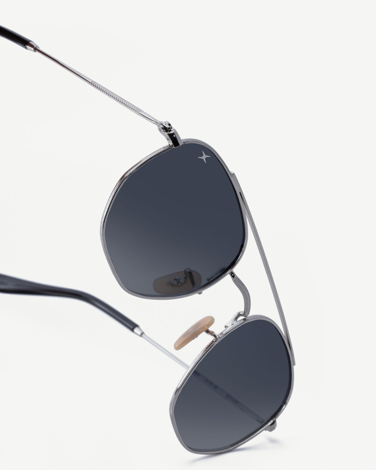 JONES 70s Sunglasses Decade Eyewear