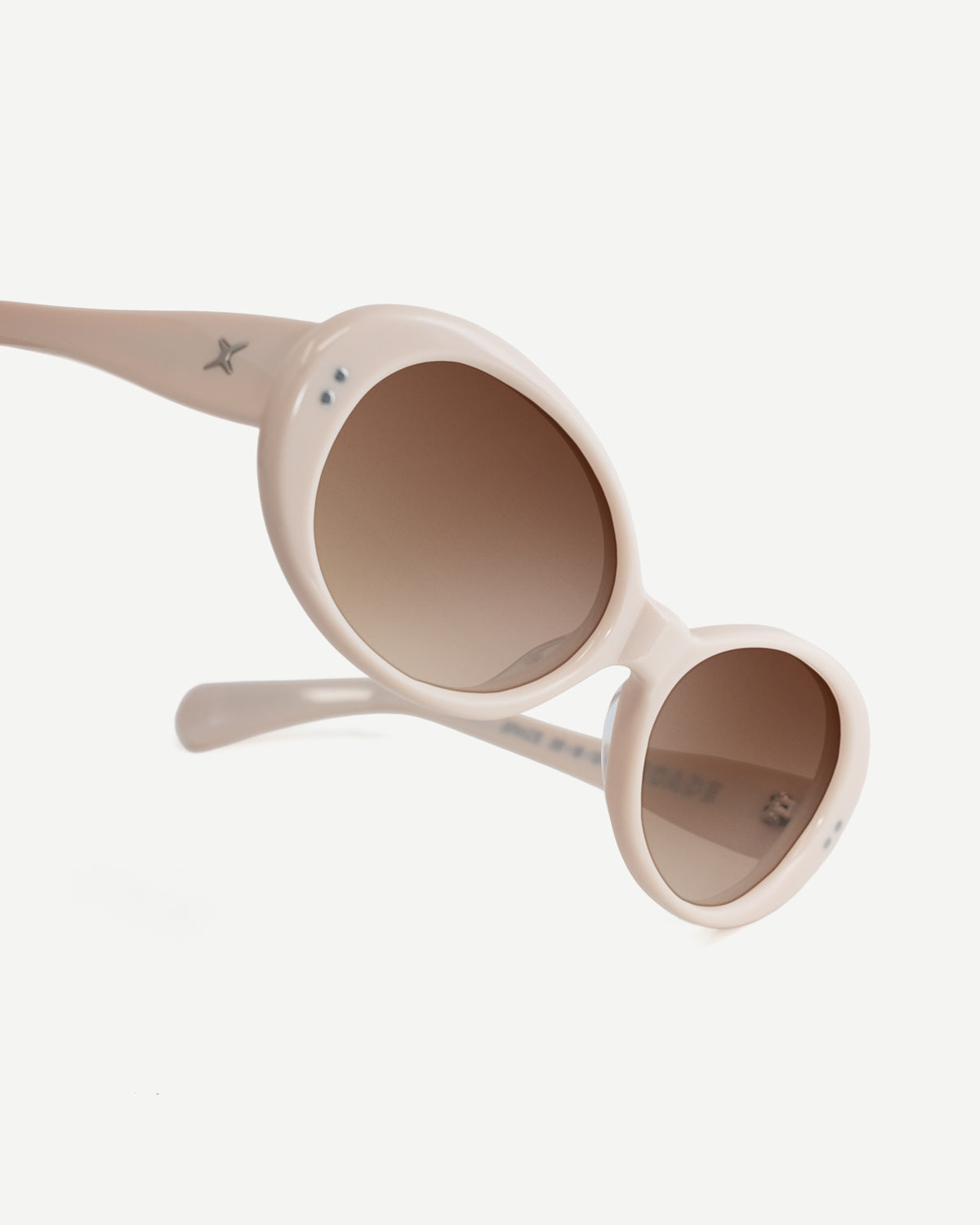 GRACE 60s Sunglasses Decade Eyewear