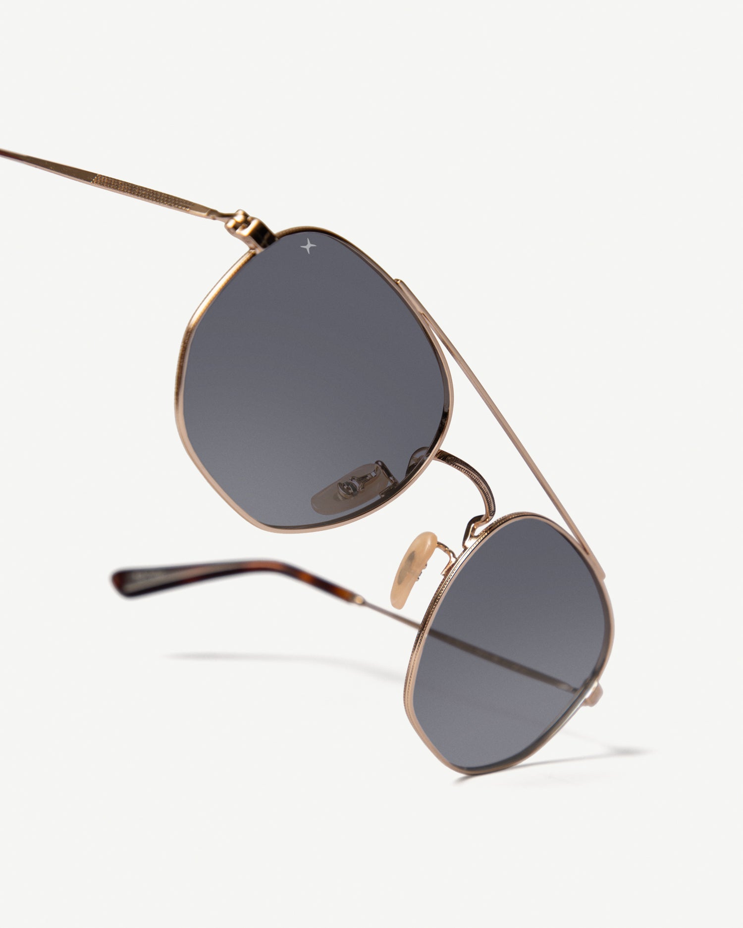 JONES 70s Sunglasses Decade Eyewear
