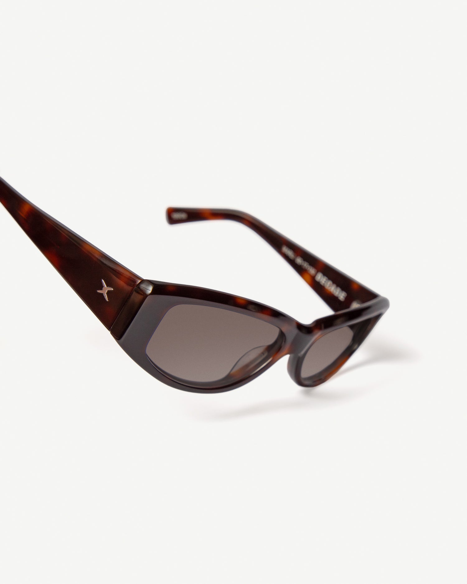 MARLI 90s Sunglasses Decade Eyewear